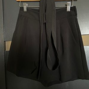 XS Kendall & Kylie High Rise Pleated Shorts